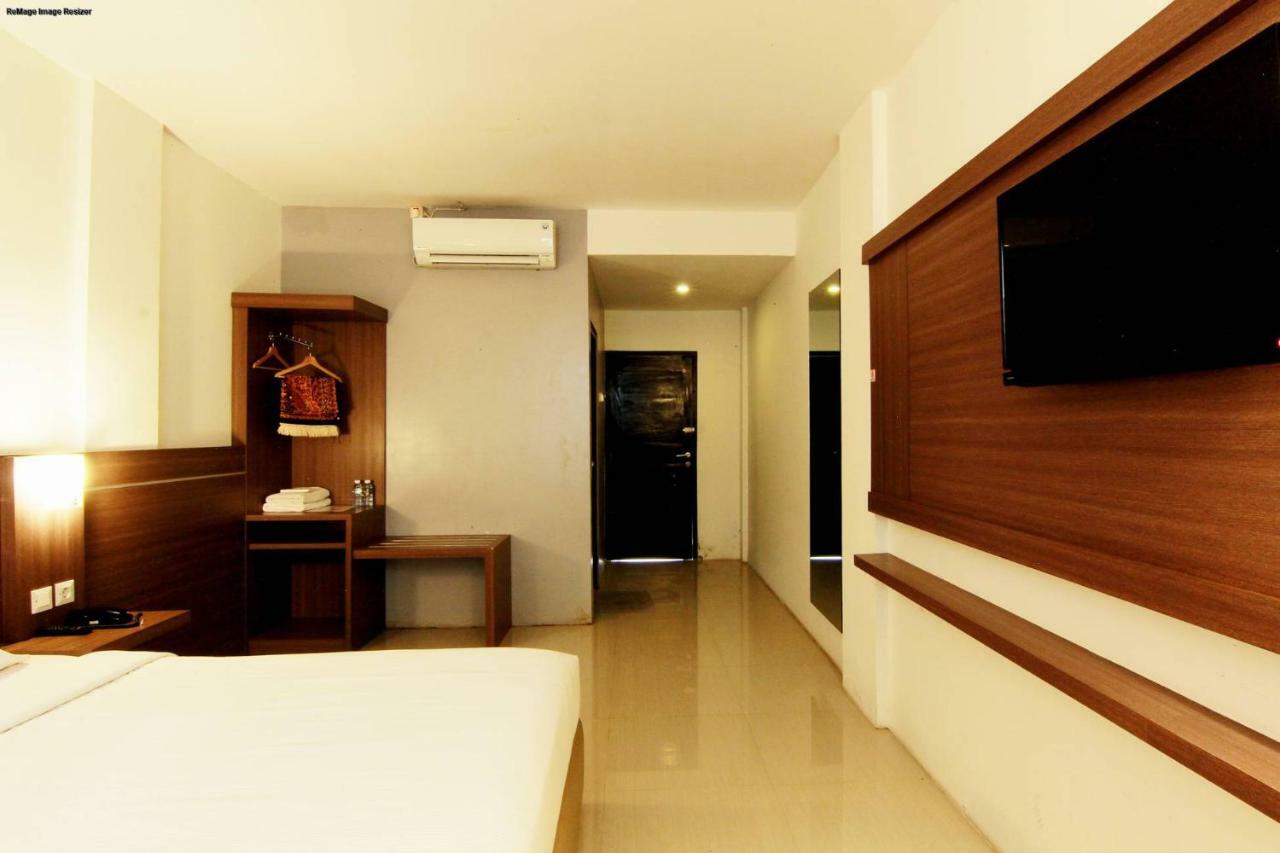 Alzara Hotel Syariah Wonosari Buitenkant foto